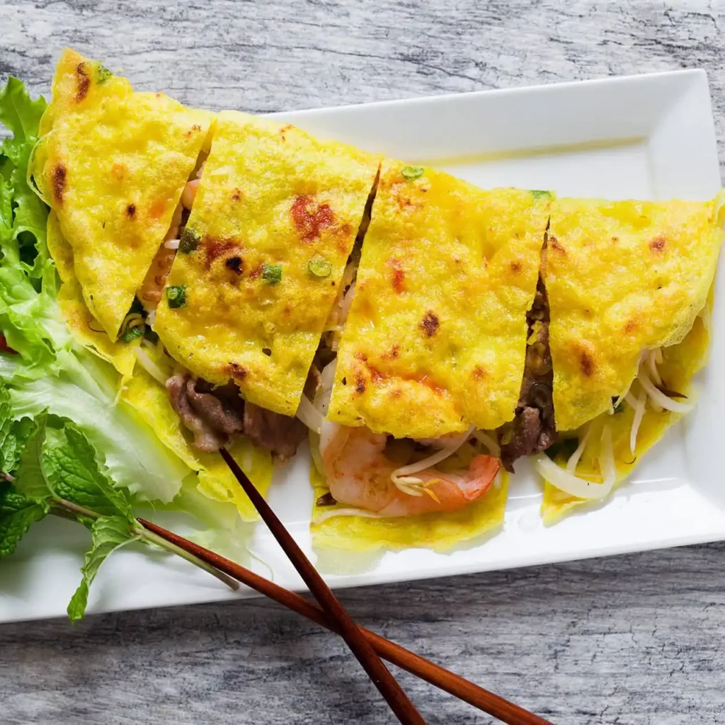 Vietnamese_Crepes_Banh_Xeo_2-sq